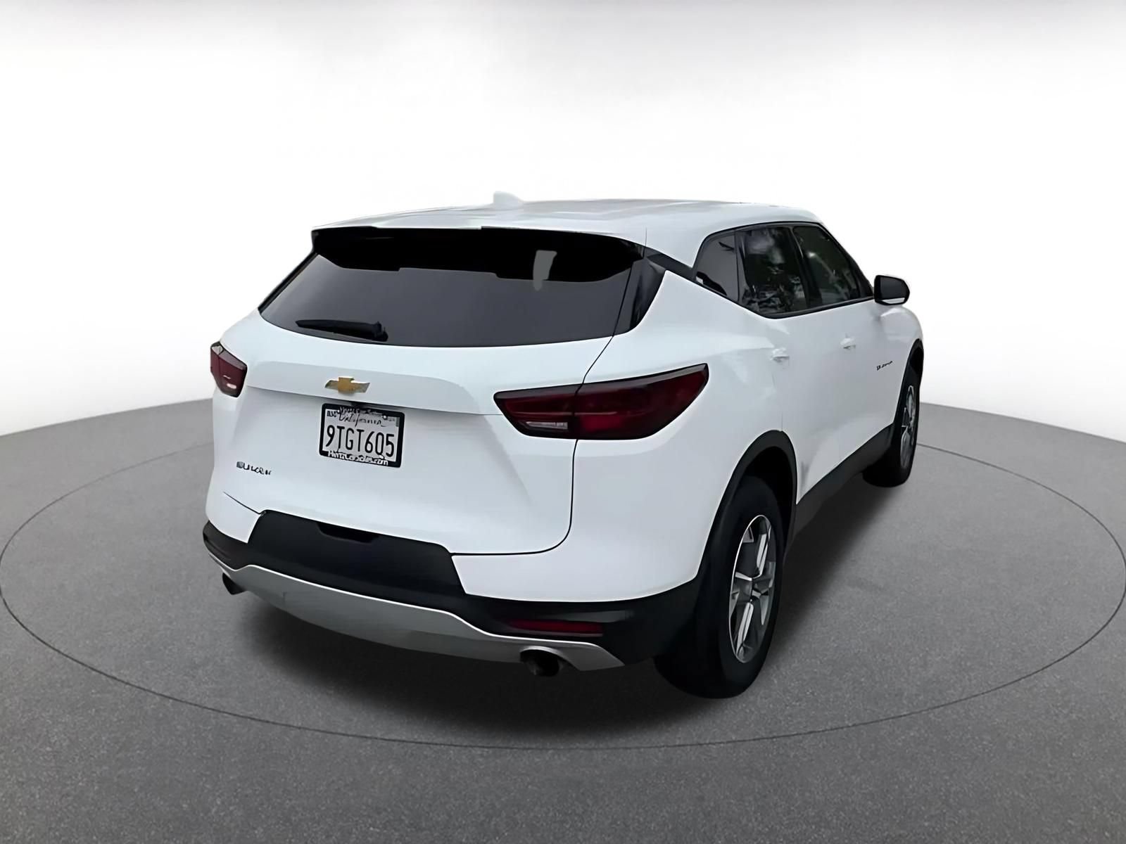 Thumbnail: 2025 Chevrolet Blazer - 15
