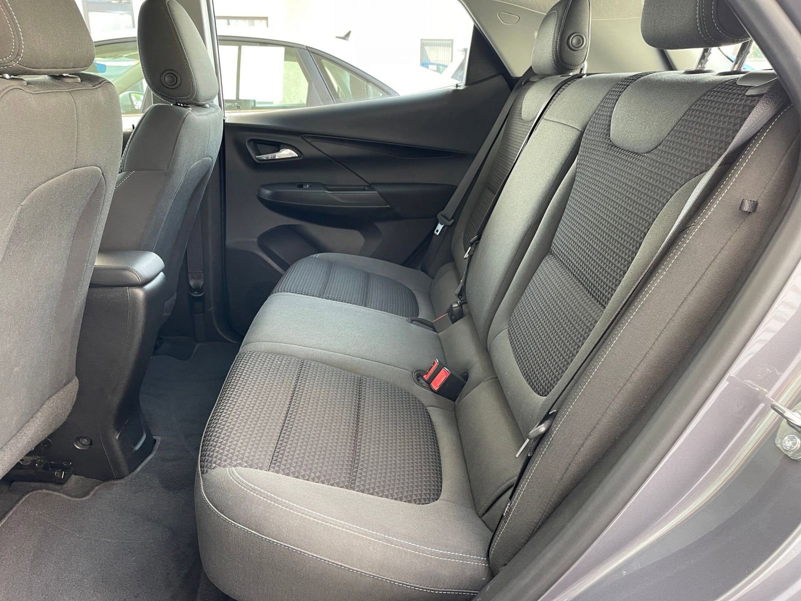 Thumbnail: 2023 Chevrolet Bolt EV - 29