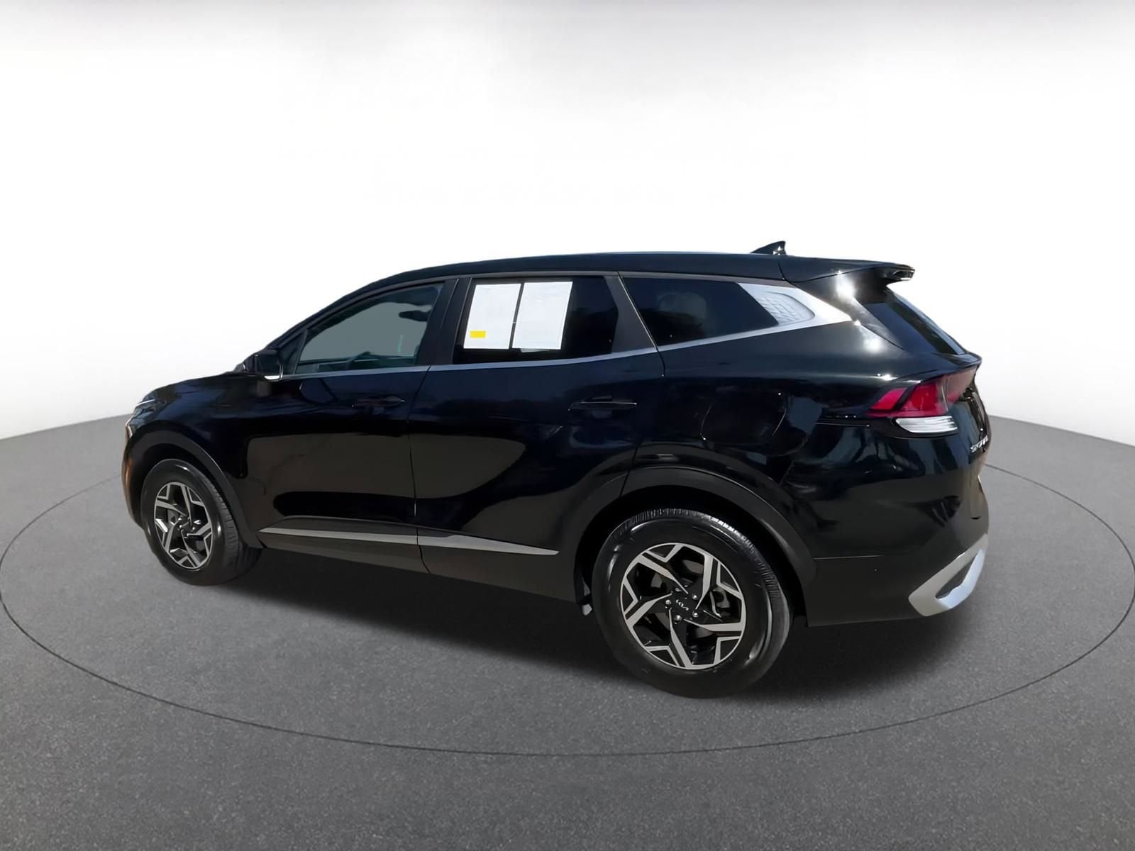Thumbnail: 2024 Kia Sportage - 10
