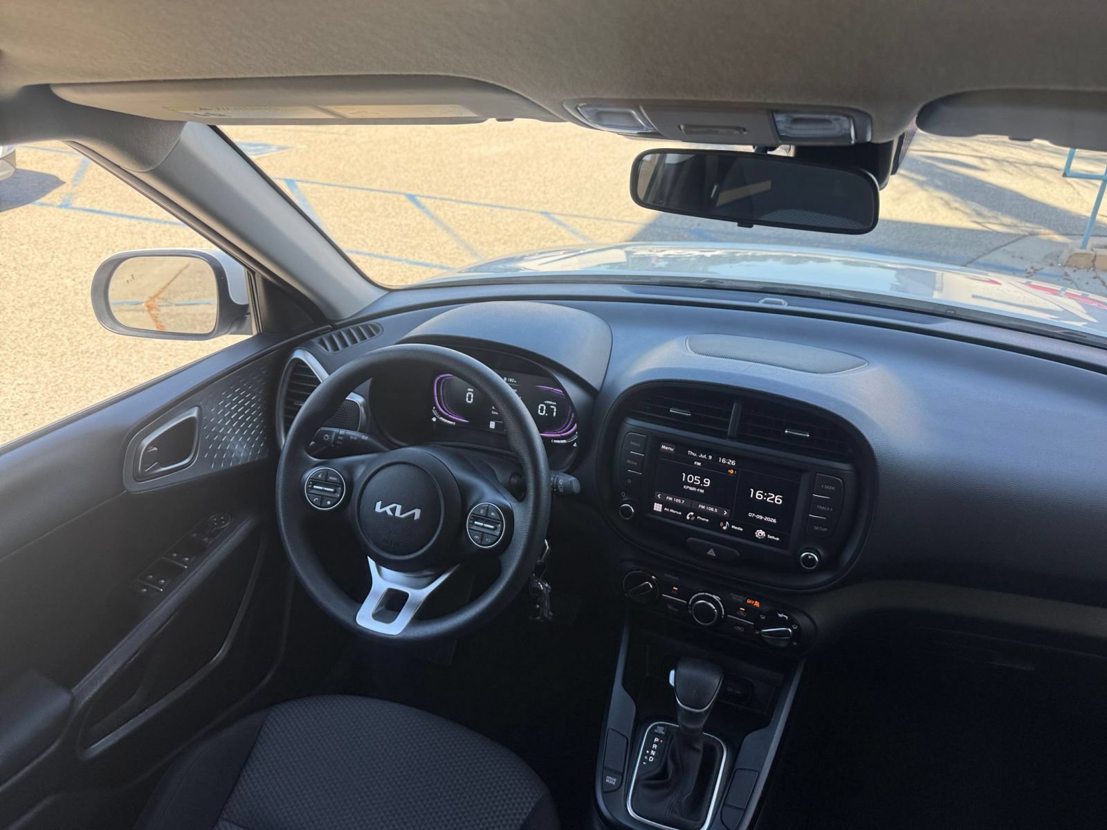 Thumbnail: 2025 Kia Soul - 32