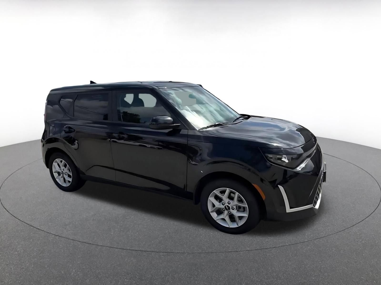Thumbnail: 2025 Kia Soul - 2