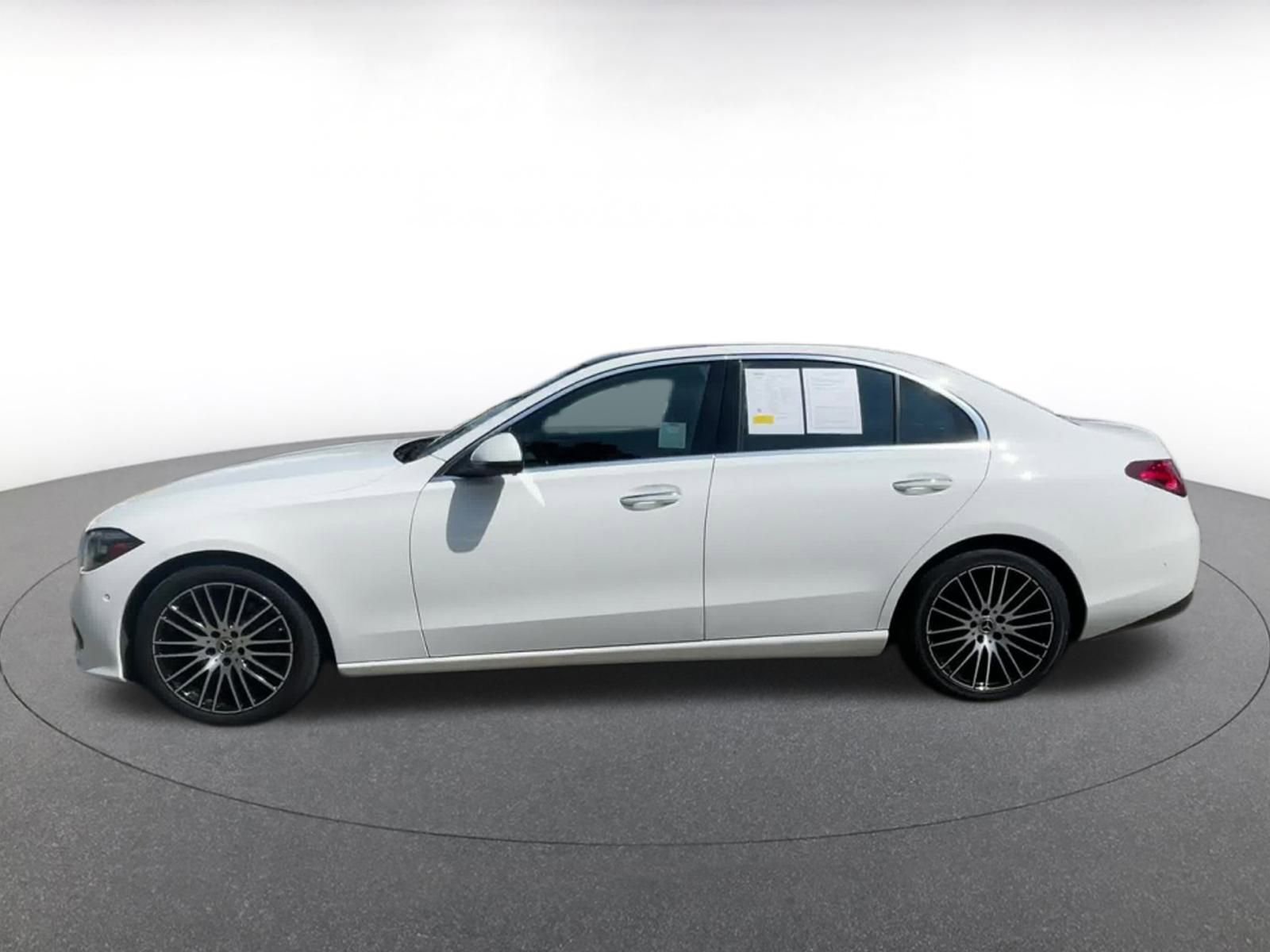 Thumbnail: 2024 Mercedes-Benz C-Class - 9