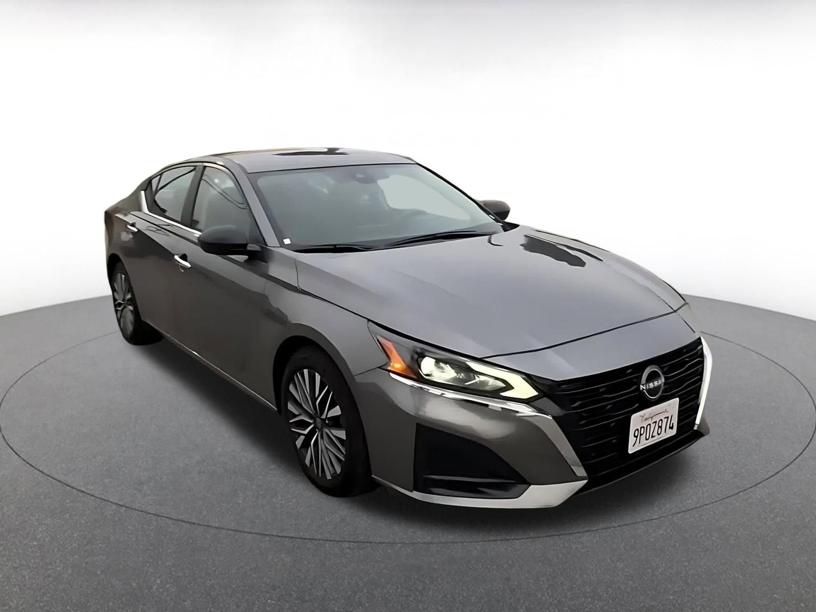 Thumbnail: 2025 Nissan Altima - 3