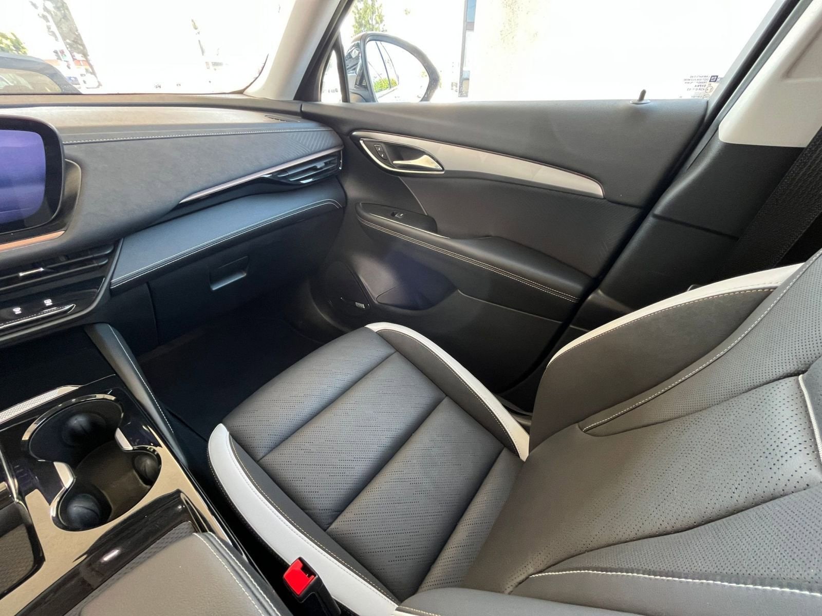 Thumbnail: 2024 Buick Envision - 35