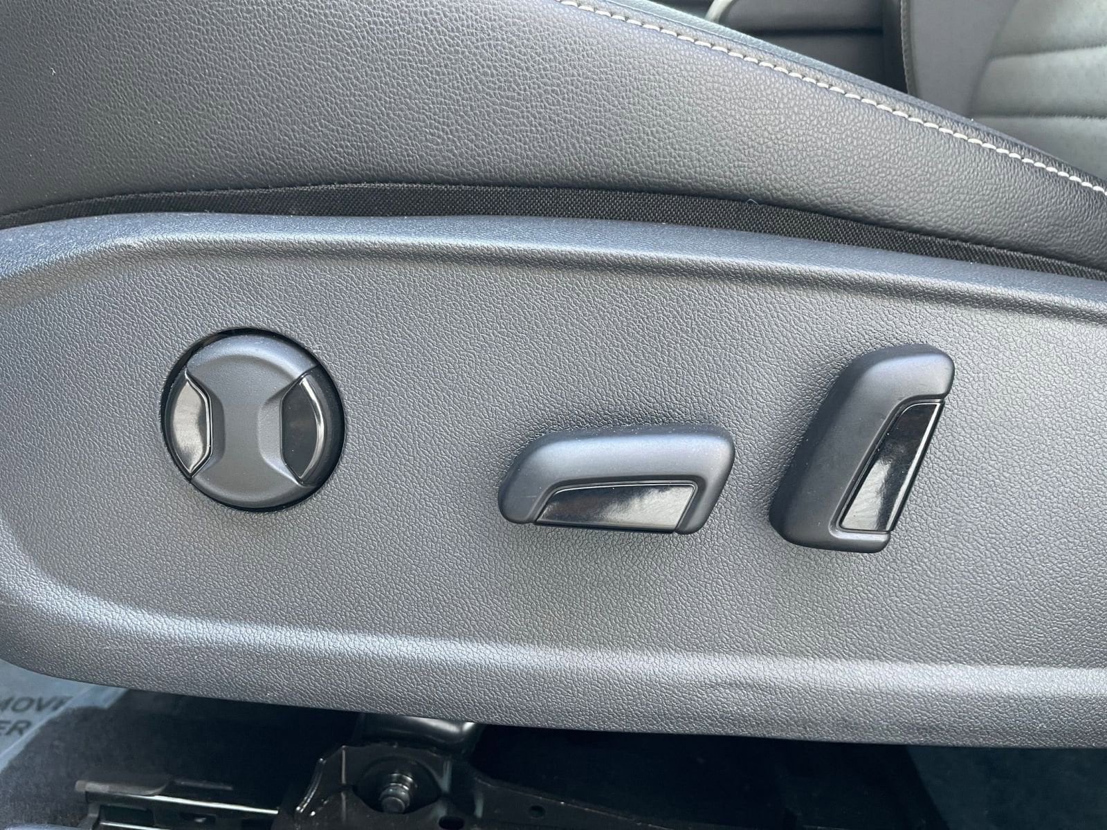 Thumbnail: 2025 Volkswagen Jetta - 23