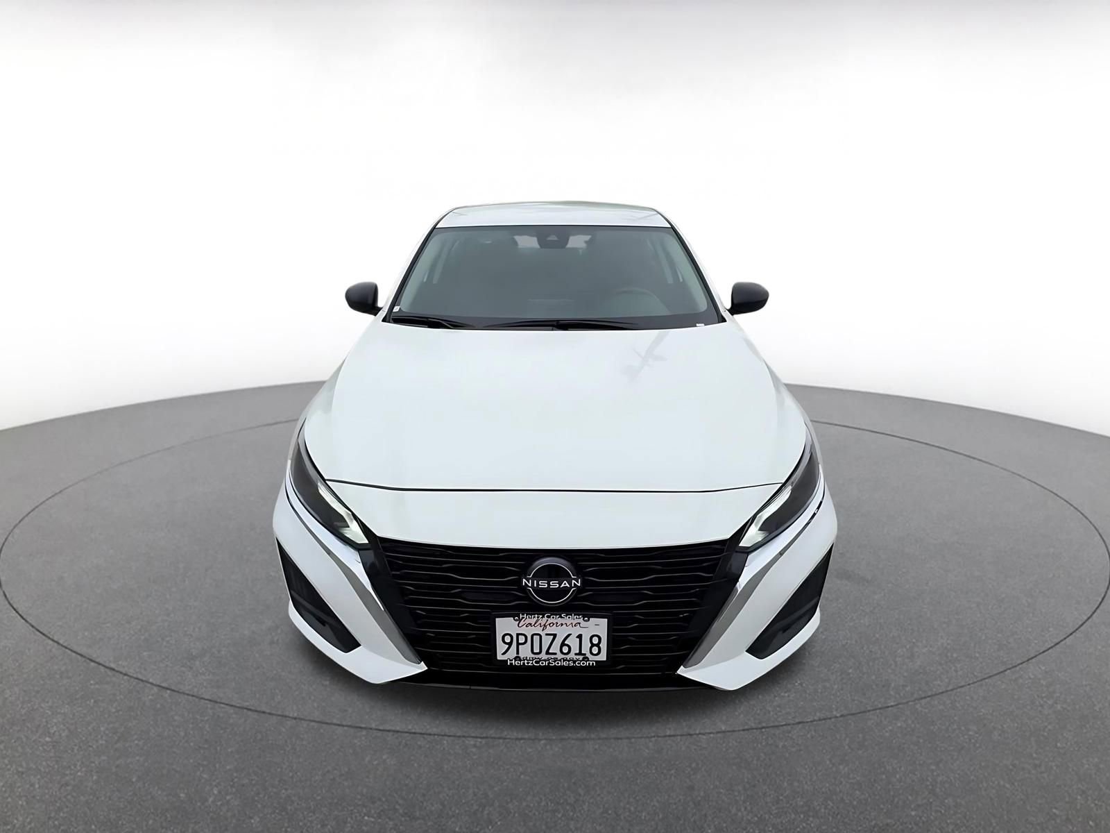 Thumbnail: 2025 Nissan Altima - 4