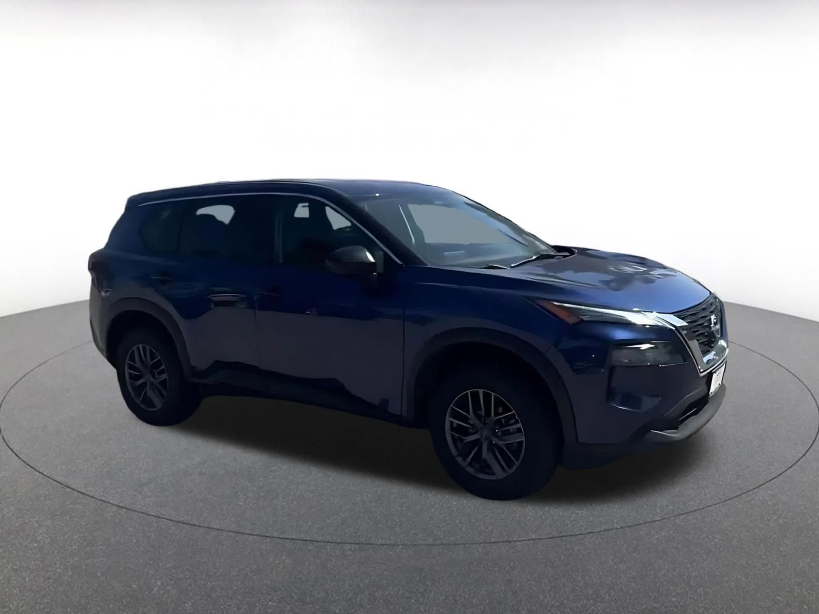 Thumbnail: 2023 Nissan Rogue - 2