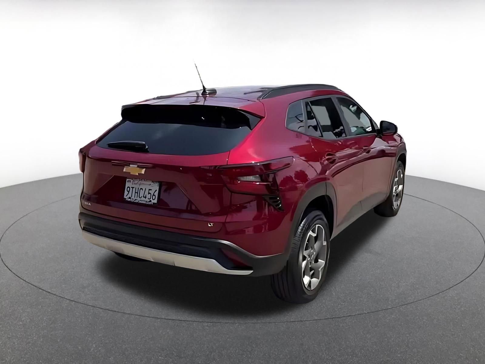 Thumbnail: 2025 Chevrolet Trax - 14