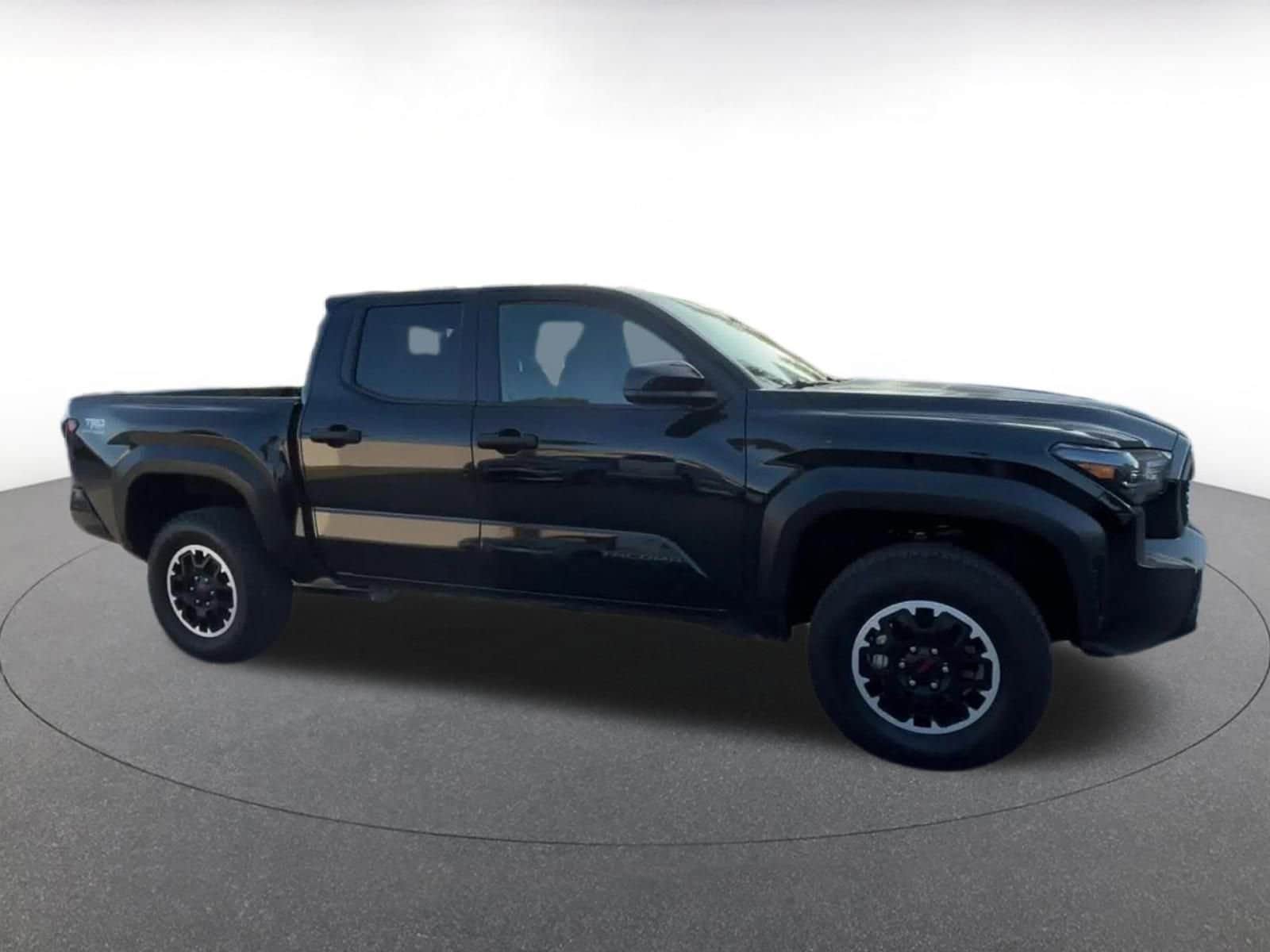 Thumbnail: 2025 Toyota Tacoma - 16
