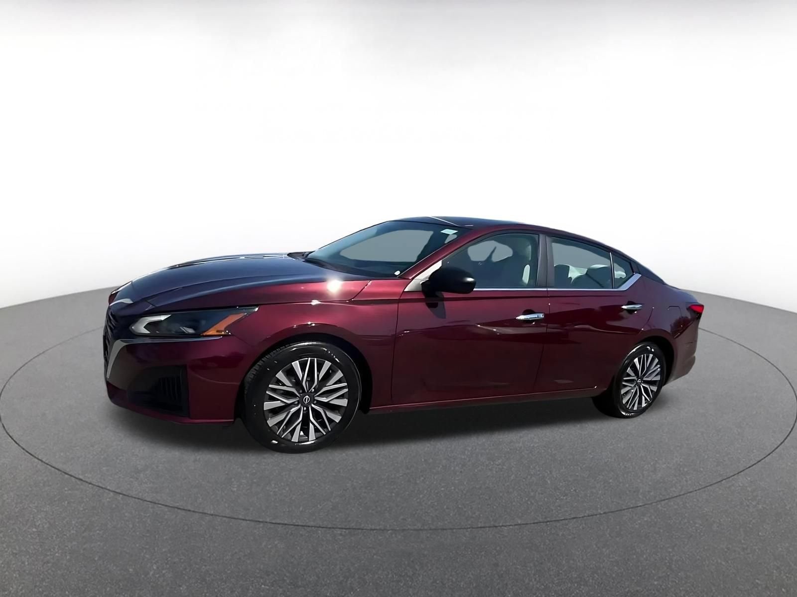 Thumbnail: 2025 Nissan Altima - 8