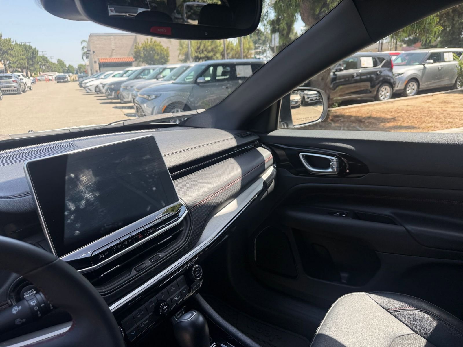 Thumbnail: 2025 Jeep Compass - 31