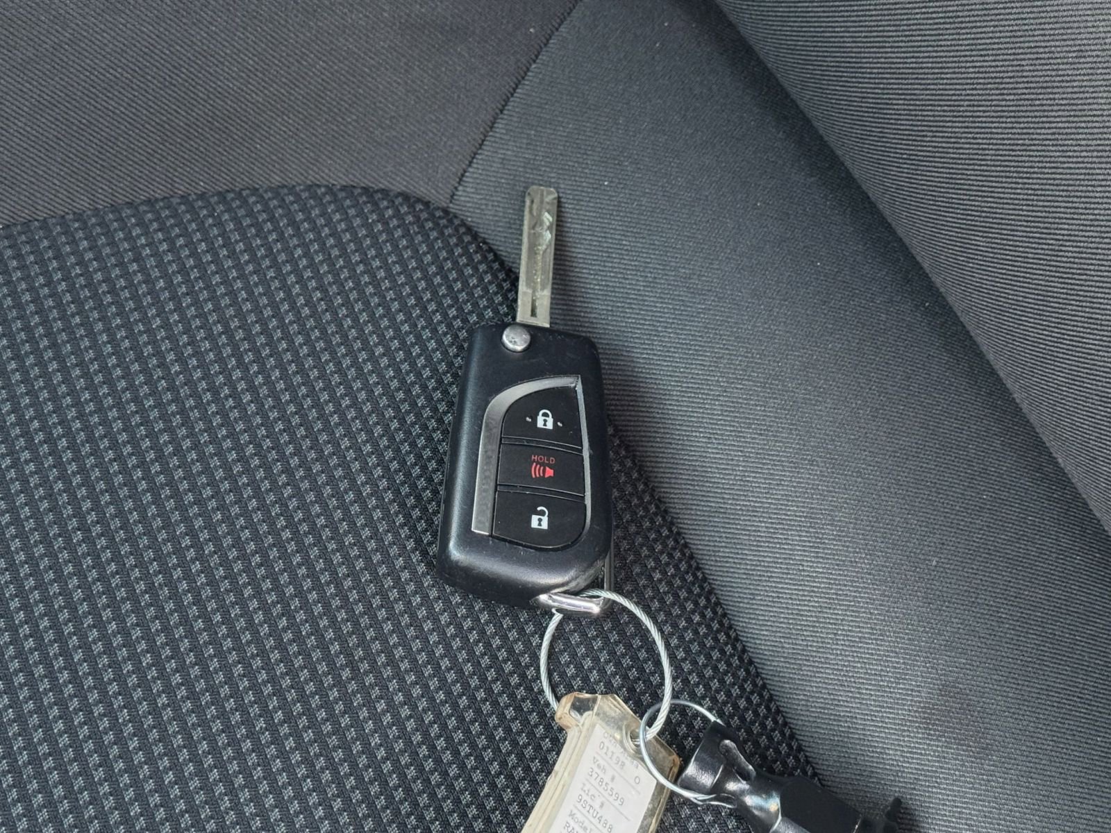 Thumbnail: 2025 Toyota RAV4 - 22