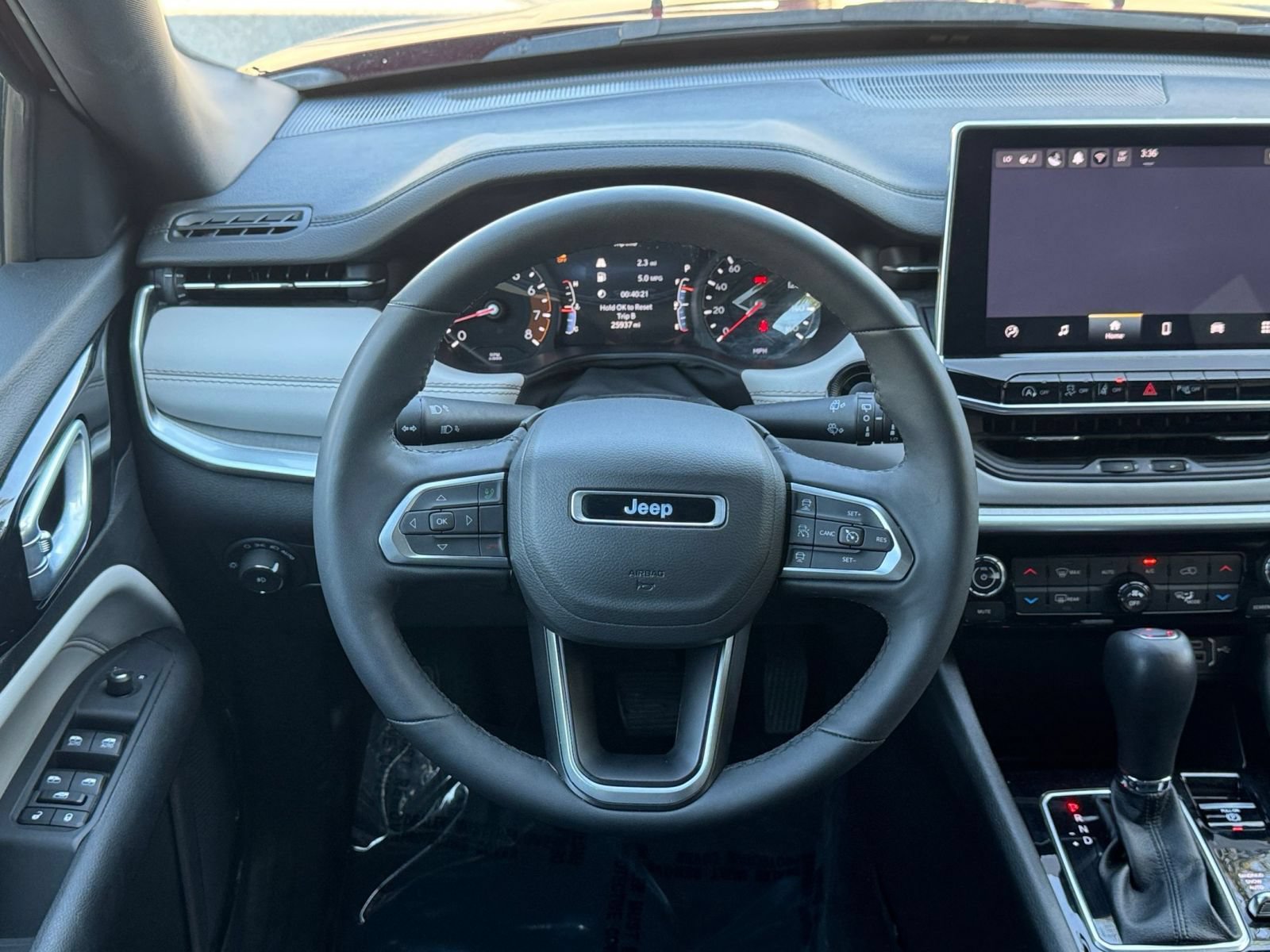 Thumbnail: 2025 Jeep Compass - 24