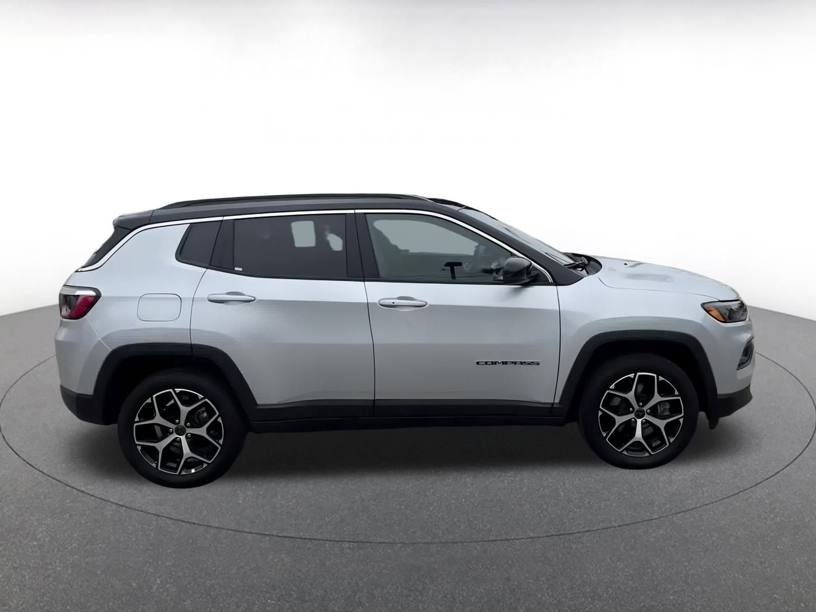 Thumbnail: 2025 Jeep Compass - 16