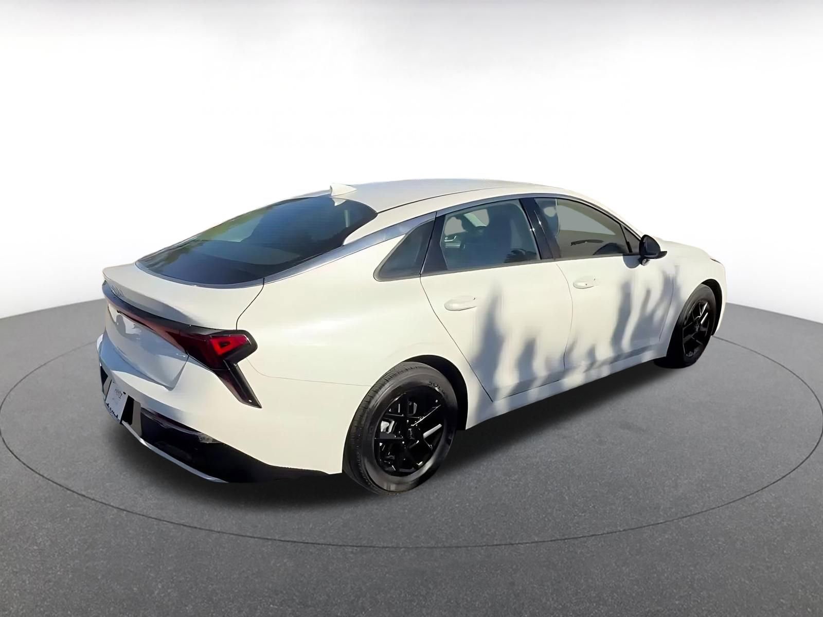 Thumbnail: 2025 Kia K5 - 14