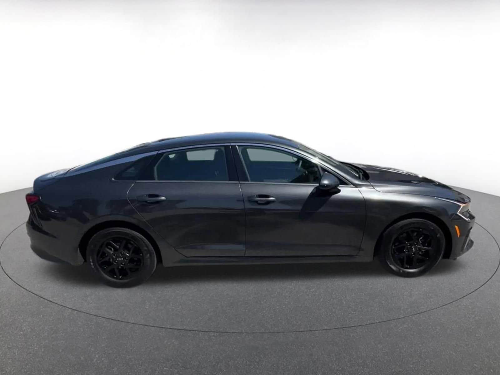 Thumbnail: 2025 Kia K5 - 16