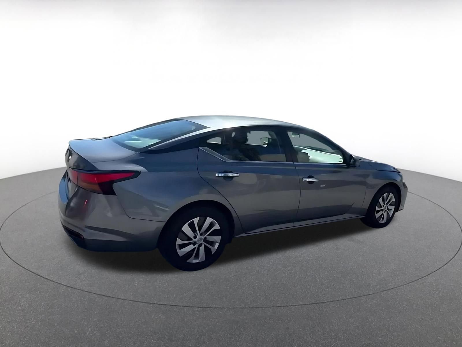 Thumbnail: 2023 Nissan Altima - 15