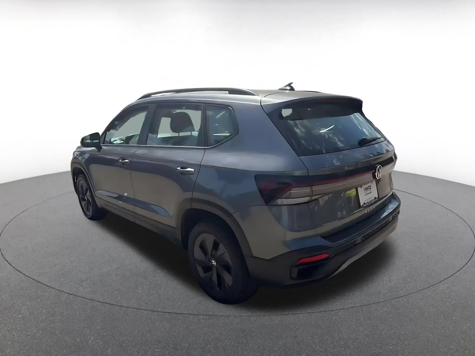 Thumbnail: 2026 Volkswagen Taos - 10