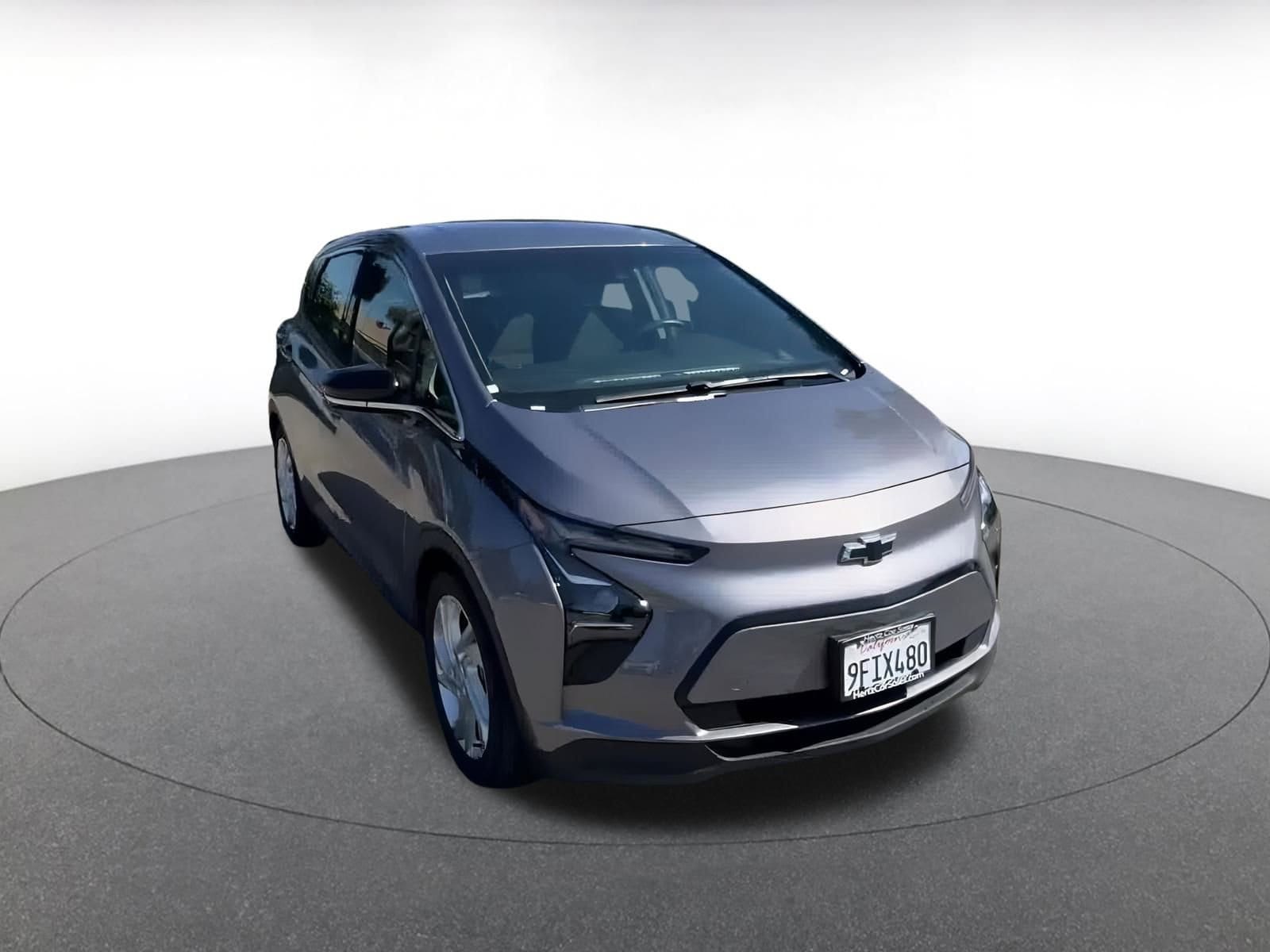 Thumbnail: 2023 Chevrolet Bolt EV - 3