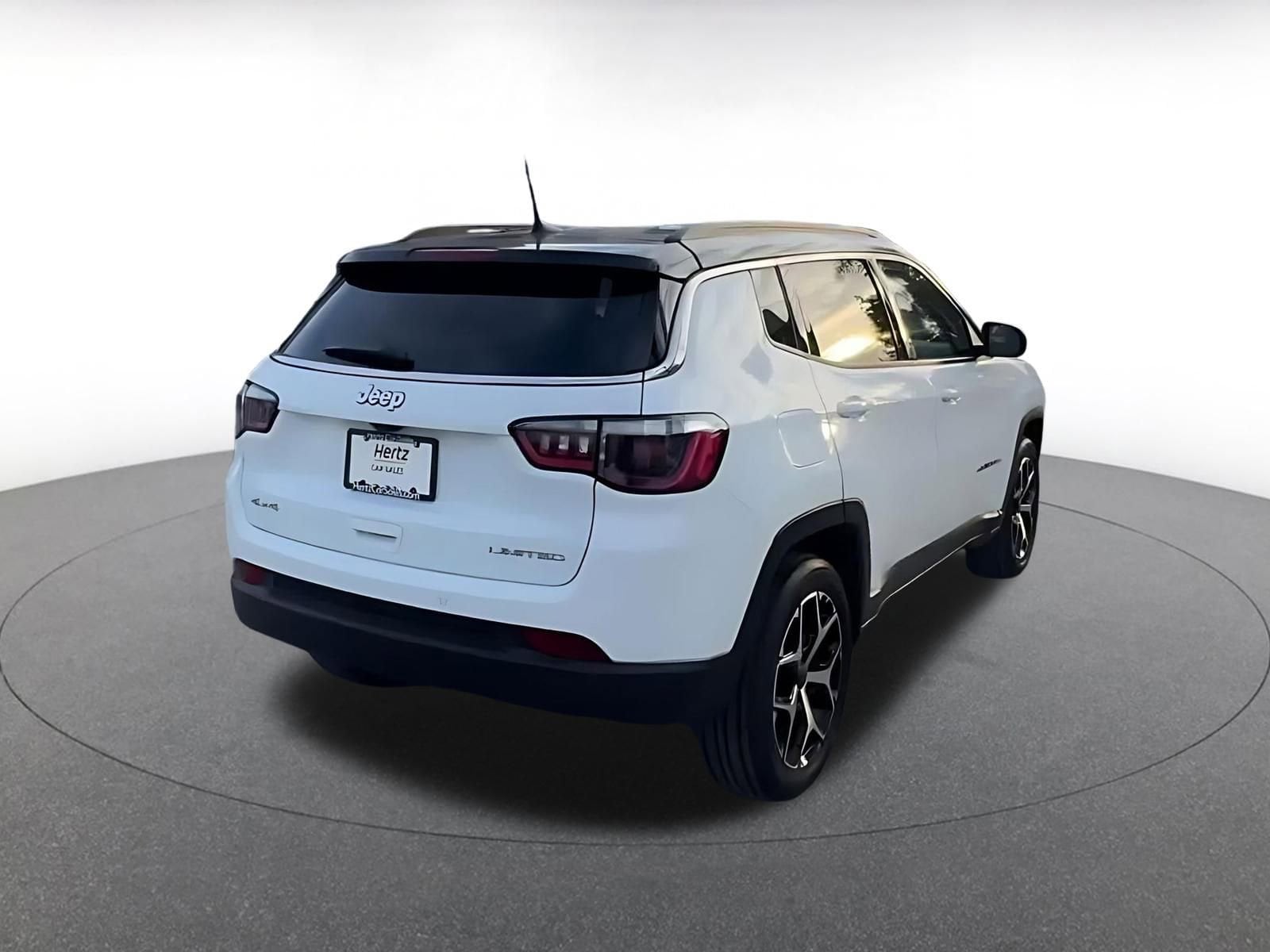 Thumbnail: 2025 Jeep Compass - 14