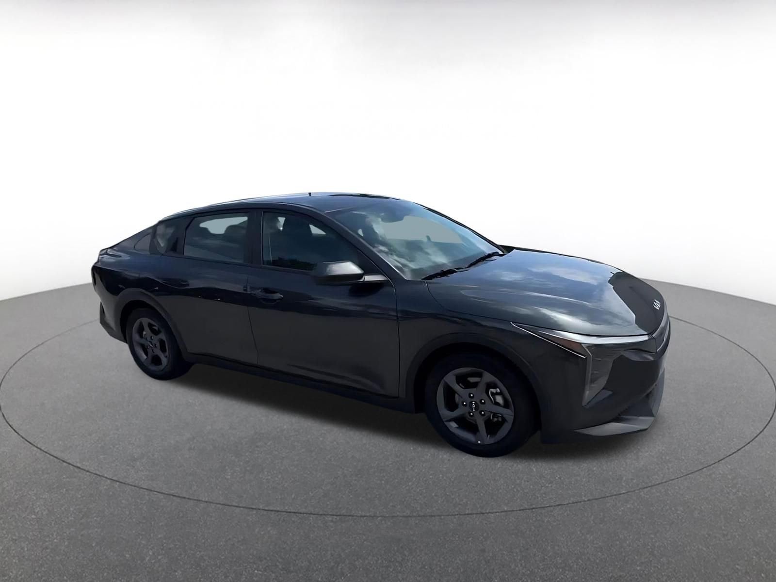 Thumbnail: 2025 Kia K4 - 2