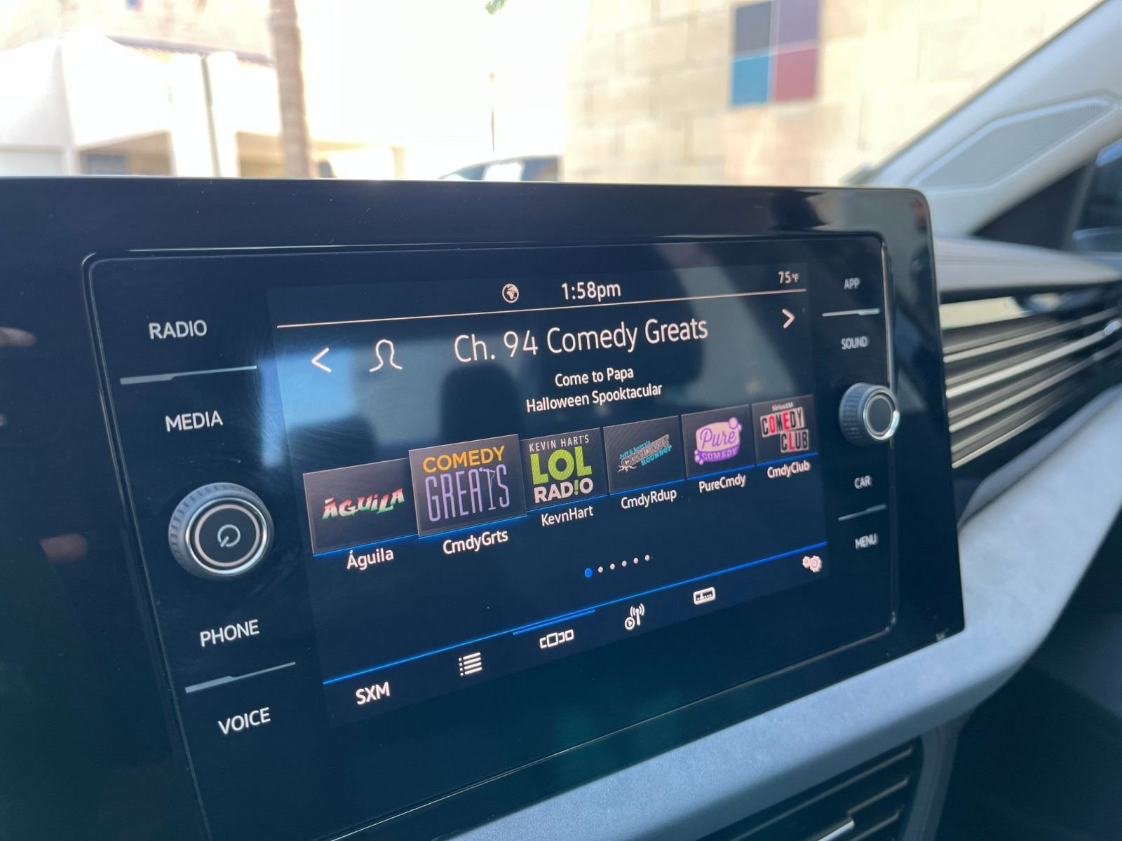 Thumbnail: 2025 Volkswagen Jetta - 21