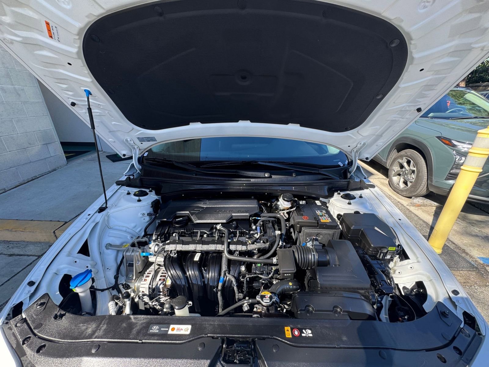 Thumbnail: 2025 Hyundai Elantra - 34