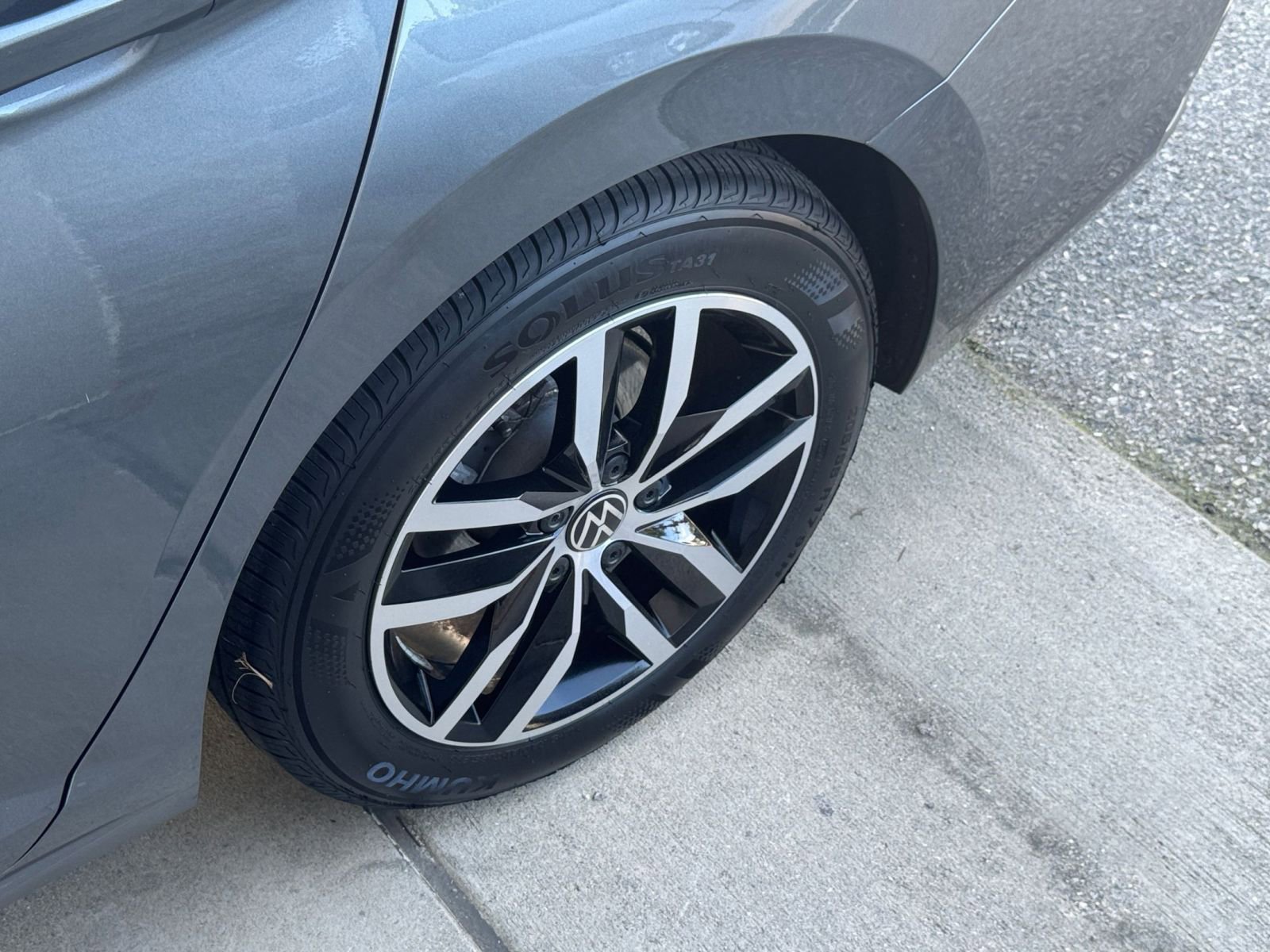 Thumbnail: 2025 Volkswagen Jetta - 31