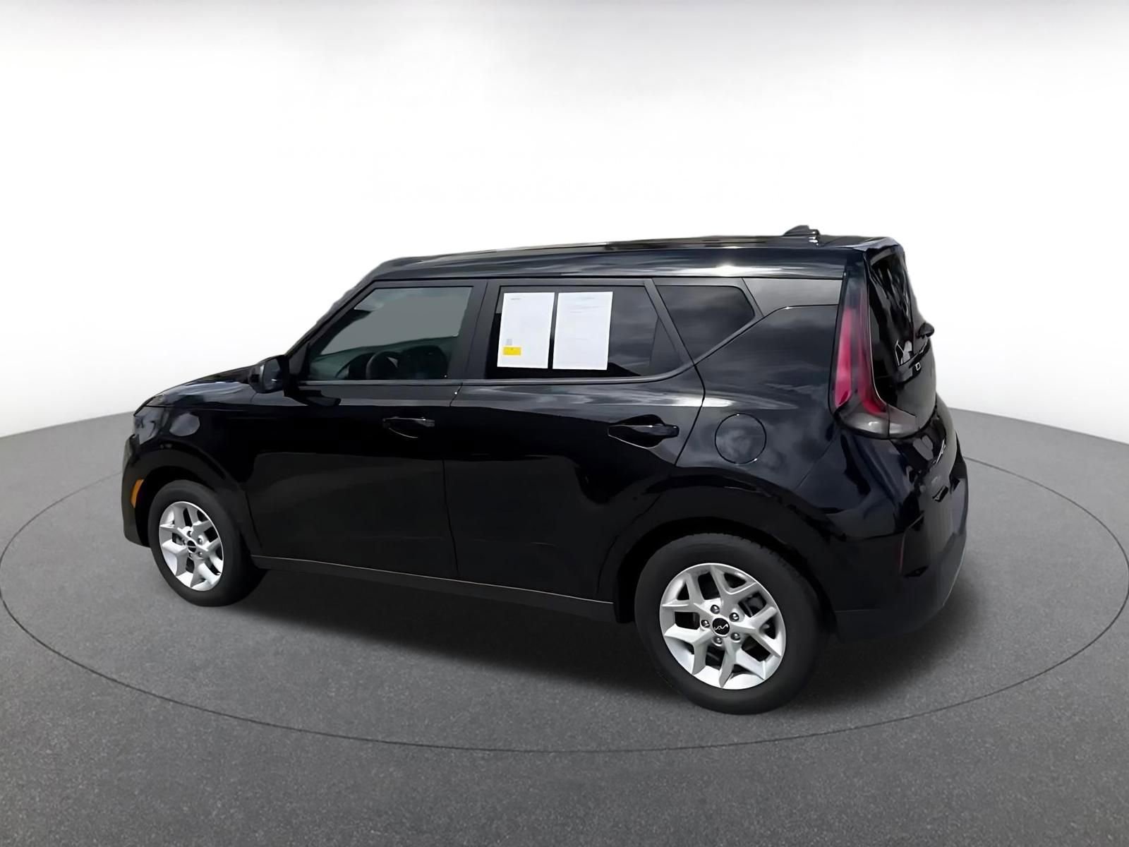 Thumbnail: 2025 Kia Soul - 10