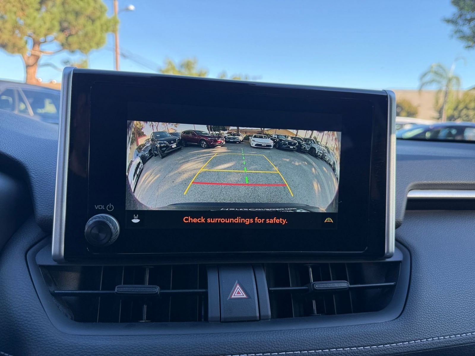 Thumbnail: 2025 Toyota RAV4 - 17