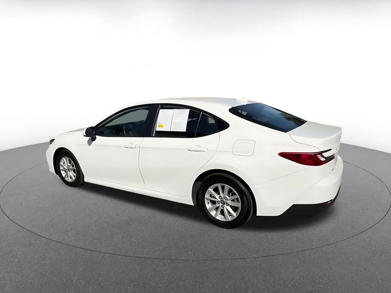 Thumbnail: 2025 Toyota Camry - 10