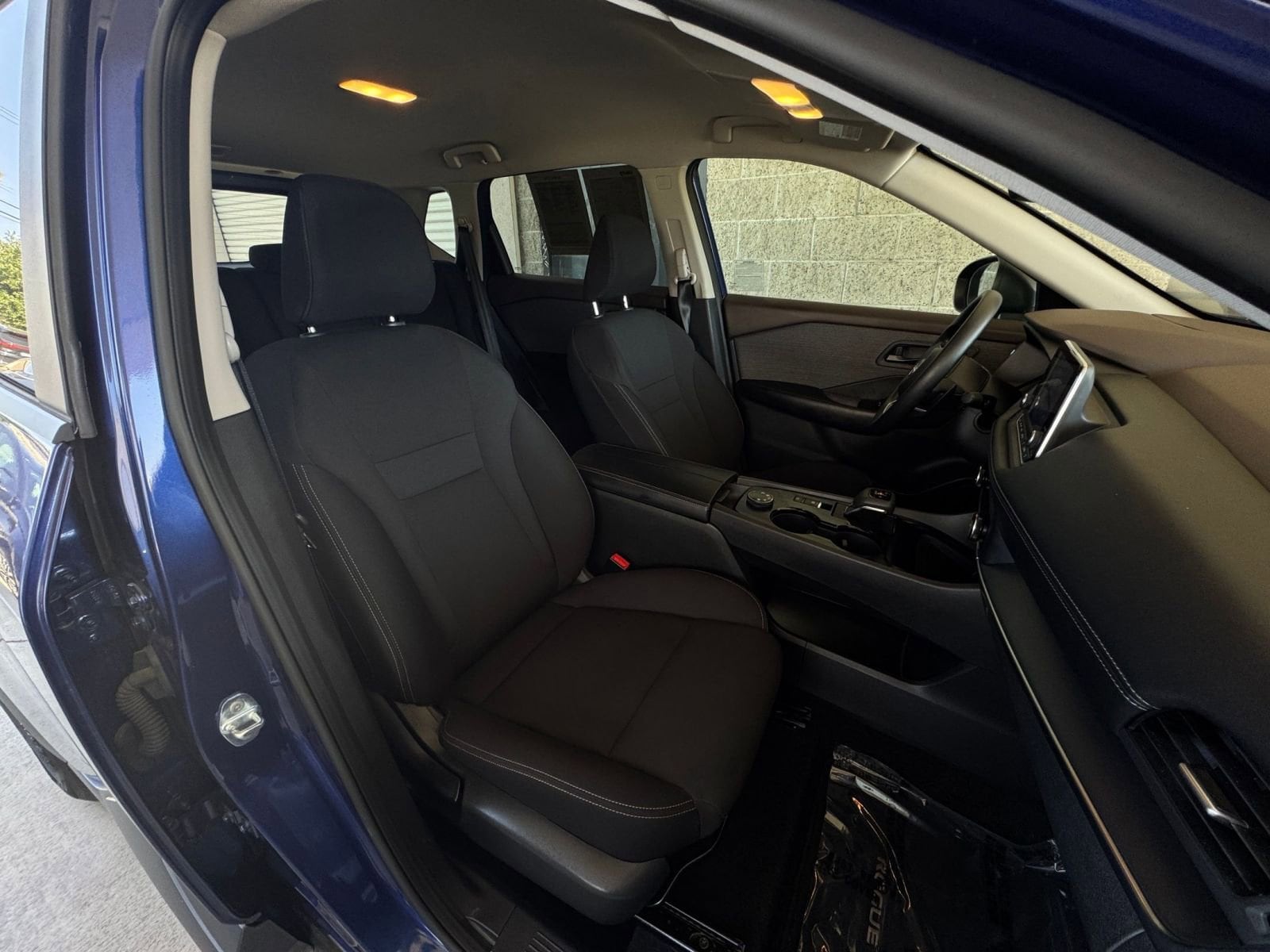 Thumbnail: 2023 Nissan Rogue - 35