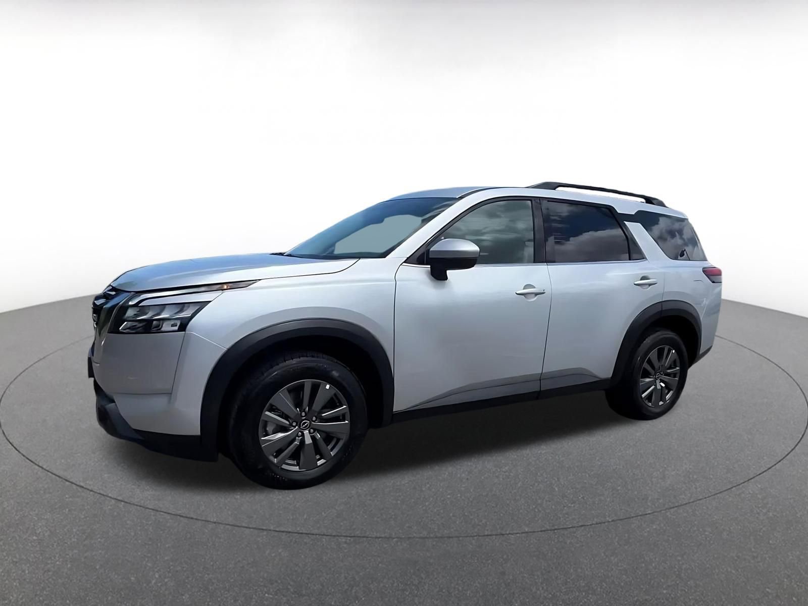 Thumbnail: 2025 Nissan Pathfinder - 8