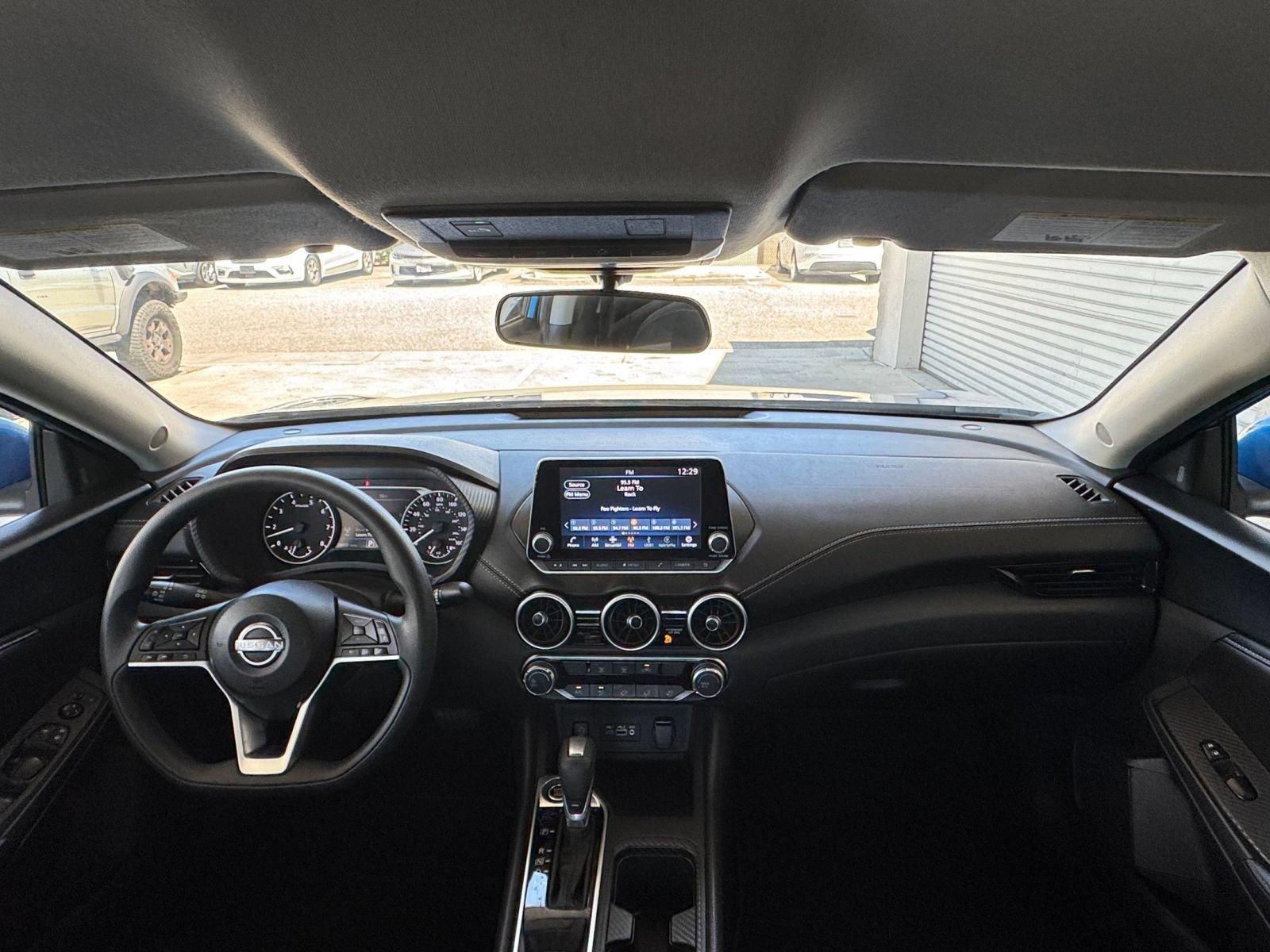 Thumbnail: 2025 Nissan Sentra - 31