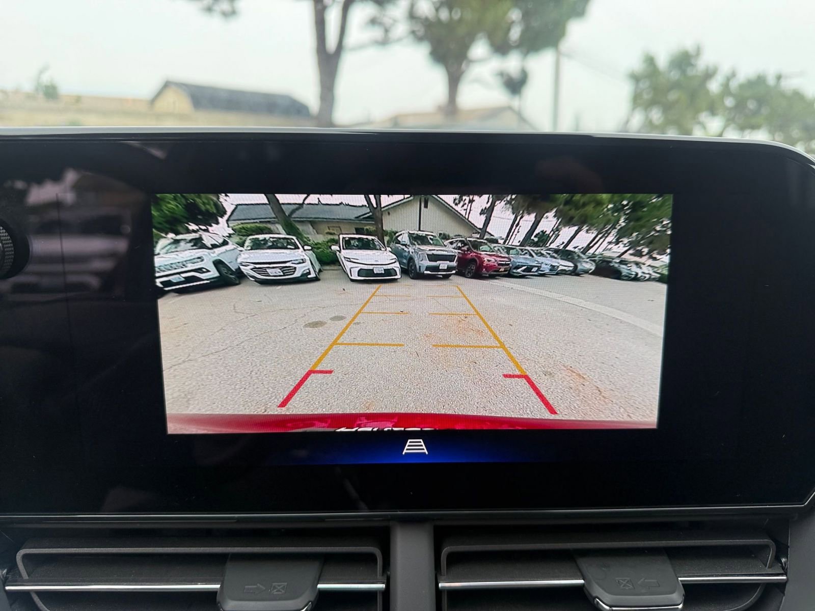 Thumbnail: 2025 Chevrolet Trax - 21