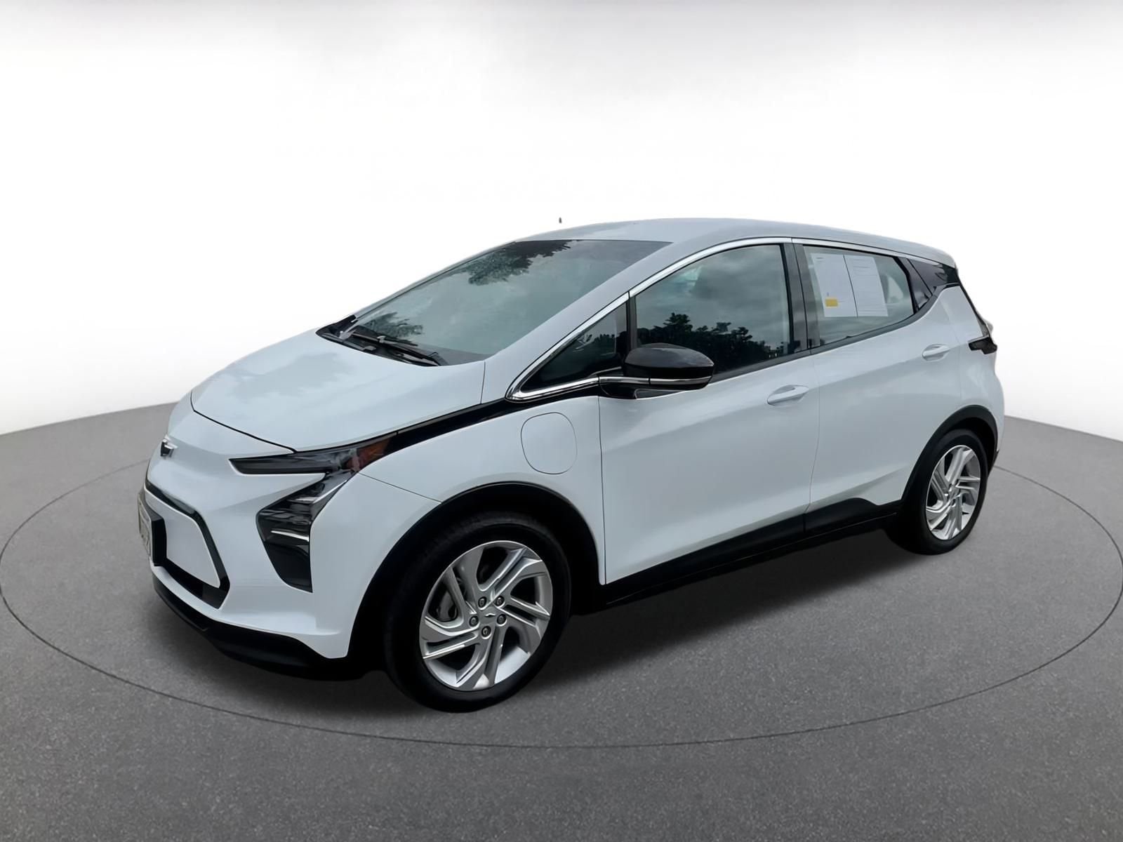 Thumbnail: 2023 Chevrolet Bolt EV - 8