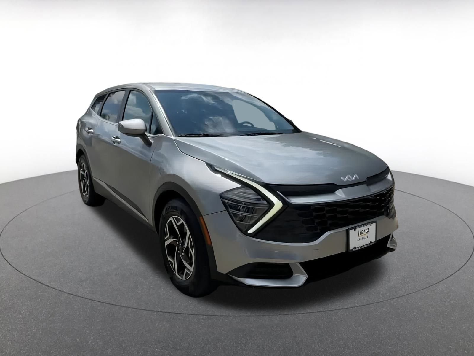 Thumbnail: 2024 Kia Sportage - 3