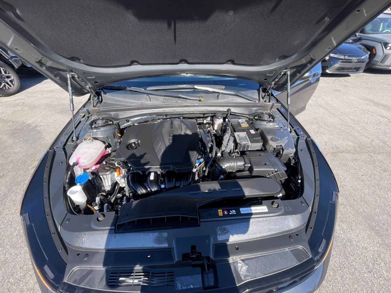 Thumbnail: 2025 Kia K5 - 32