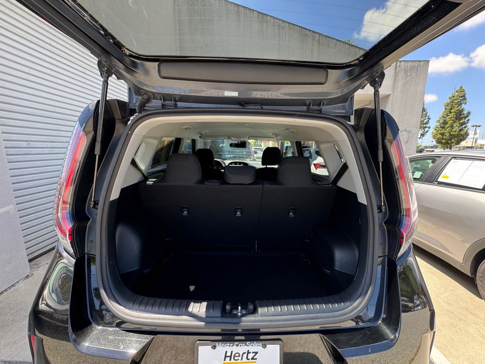 Thumbnail: 2025 Kia Soul - 29