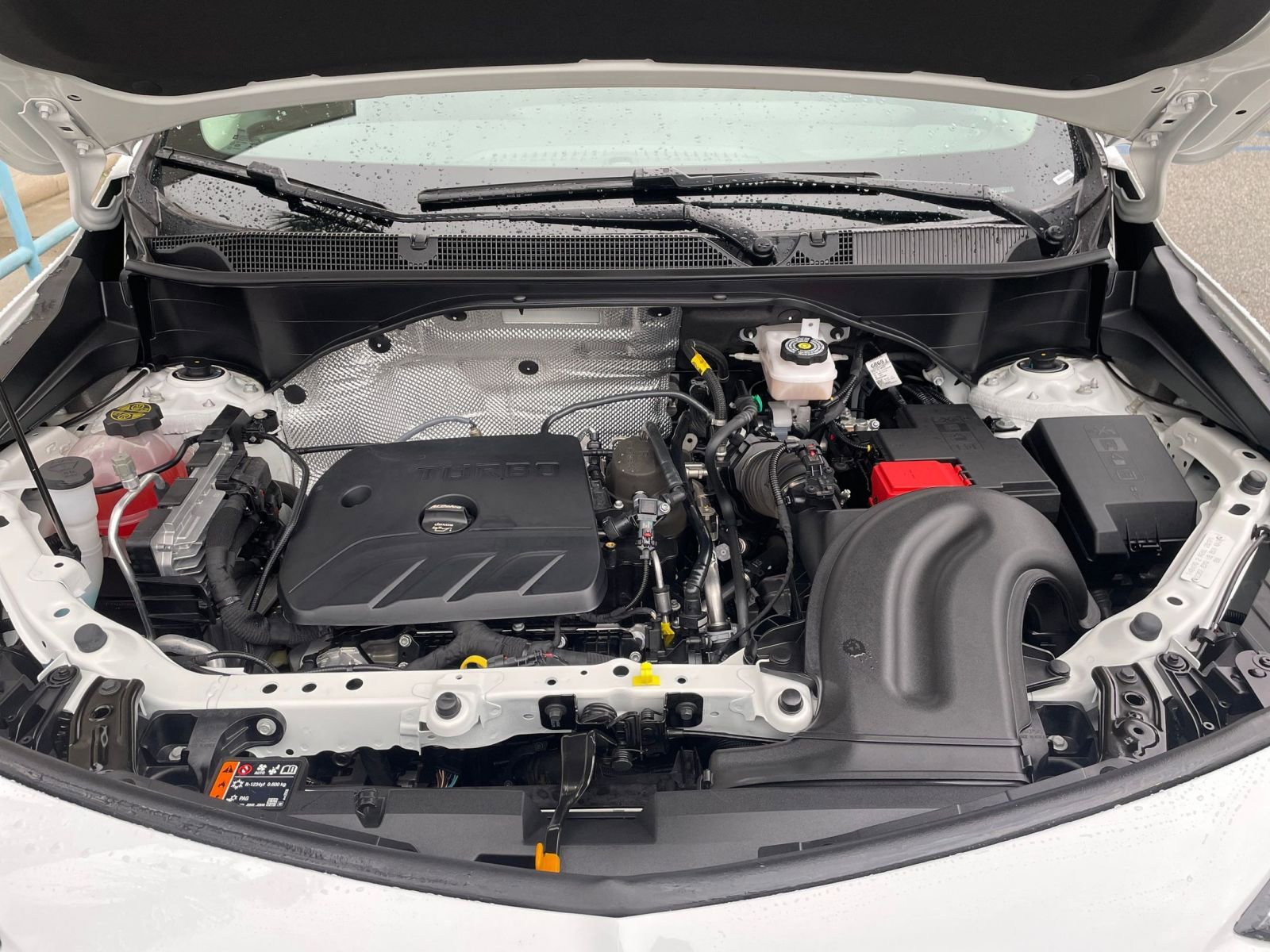 Thumbnail: 2025 Buick Encore GX - 32