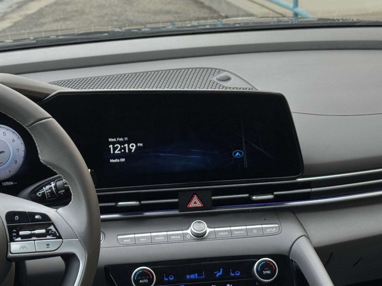 Thumbnail: 2025 Hyundai Elantra - 17