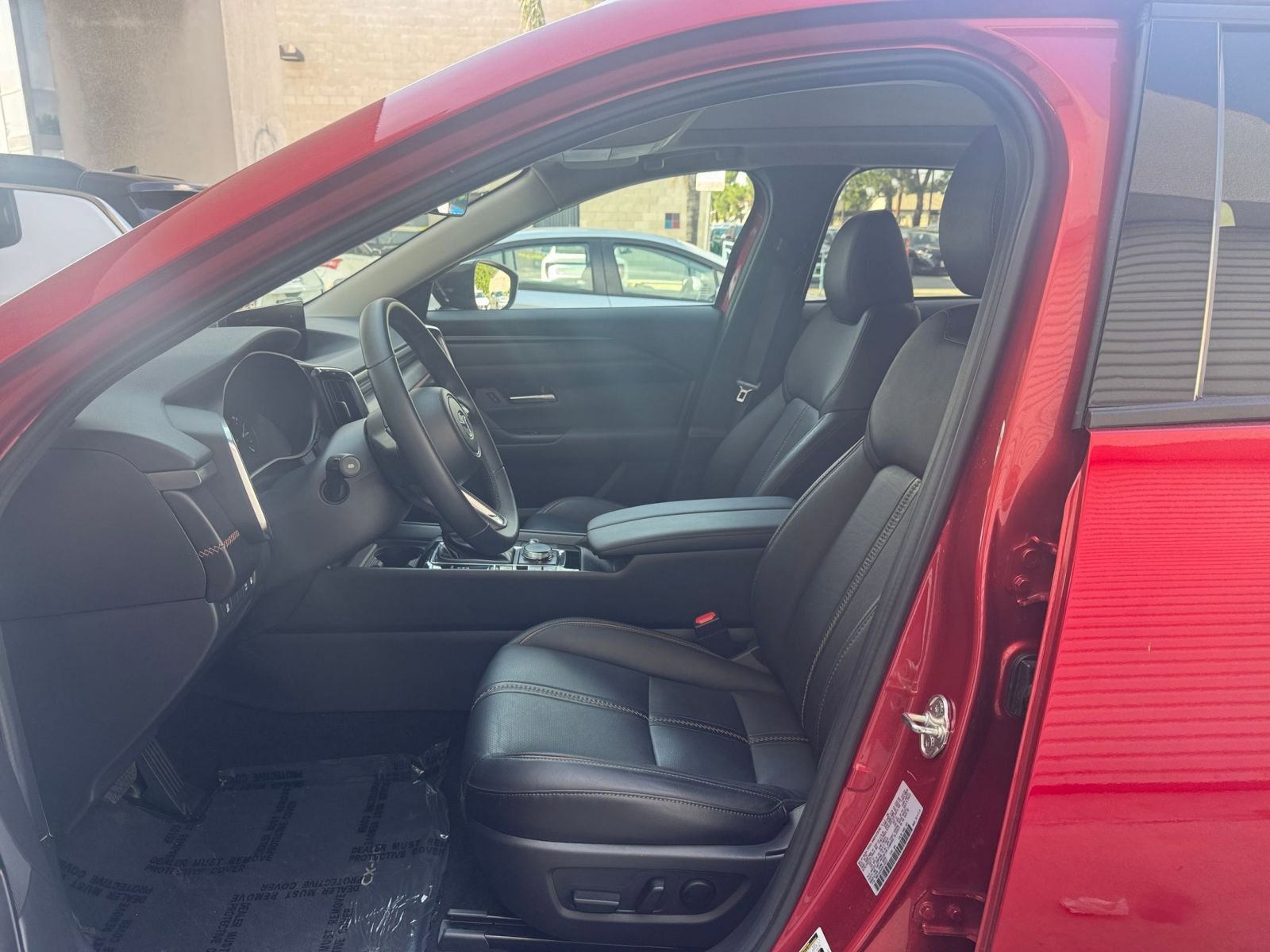 Thumbnail: 2025 Mazda CX-50 - 28