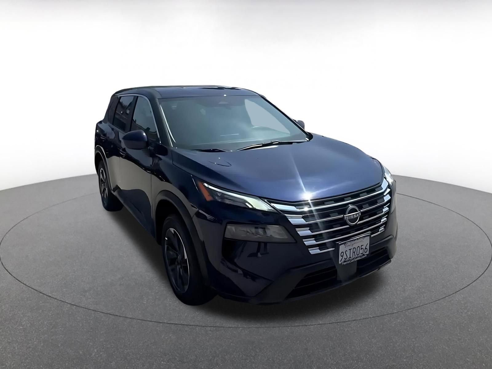 Thumbnail: 2025 Nissan Rogue - 3