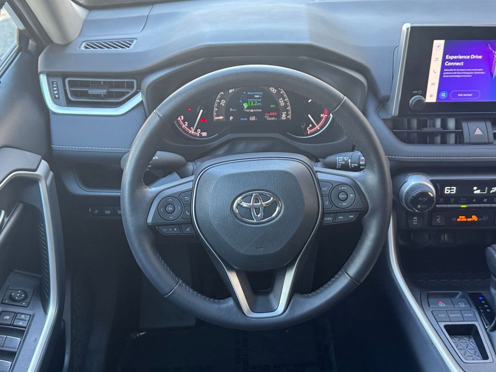 Thumbnail: 2025 Toyota RAV4 - 28