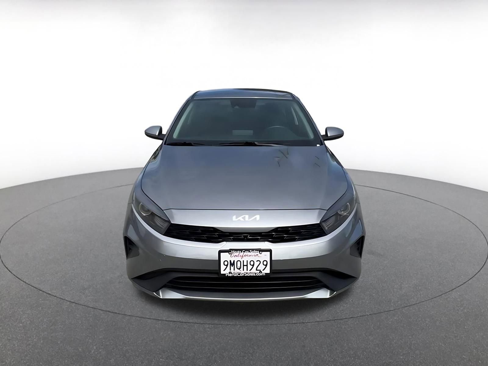 Thumbnail: 2024 Kia Forte - 4