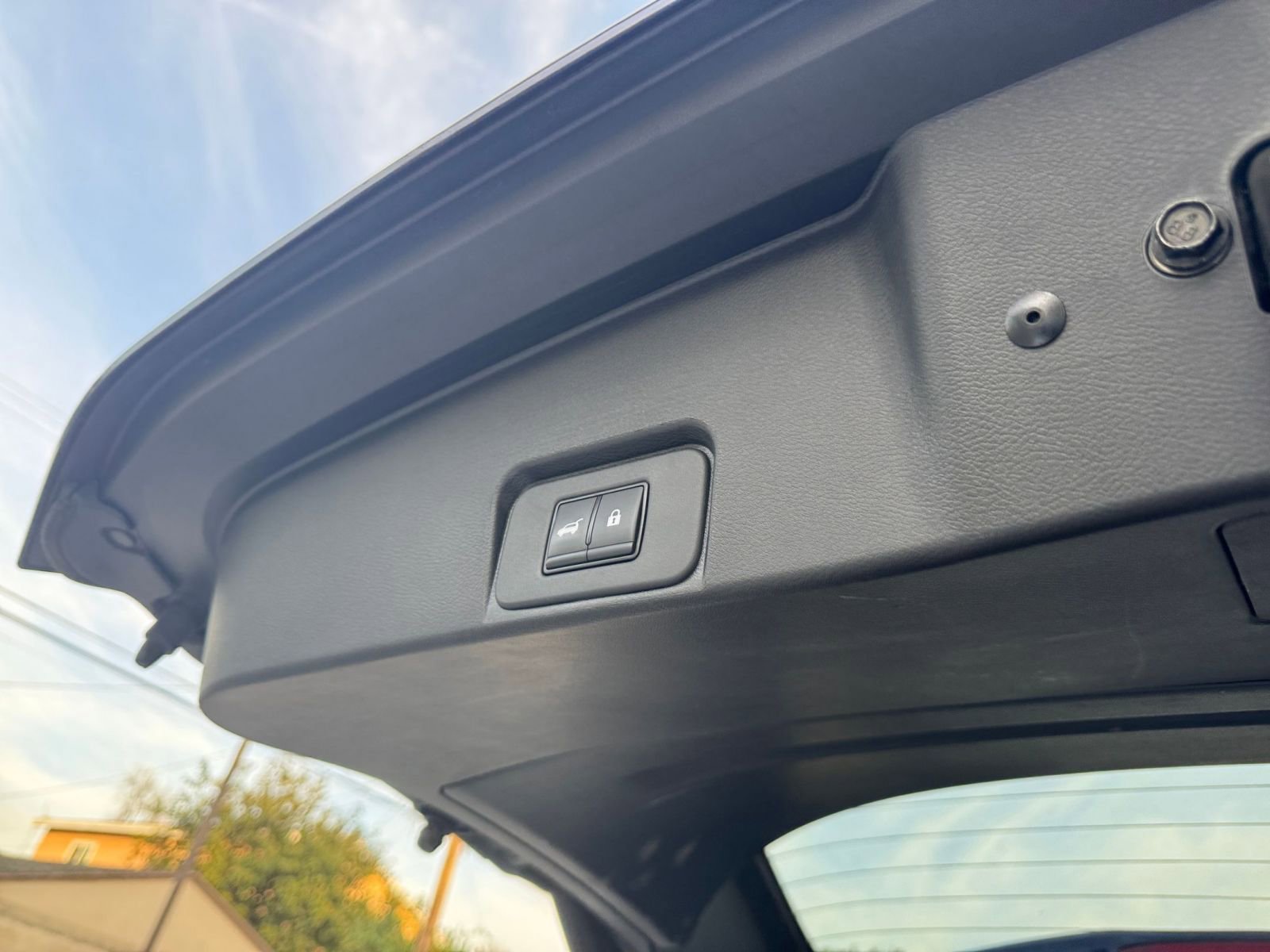 Thumbnail: 2025 Nissan Rogue - 23