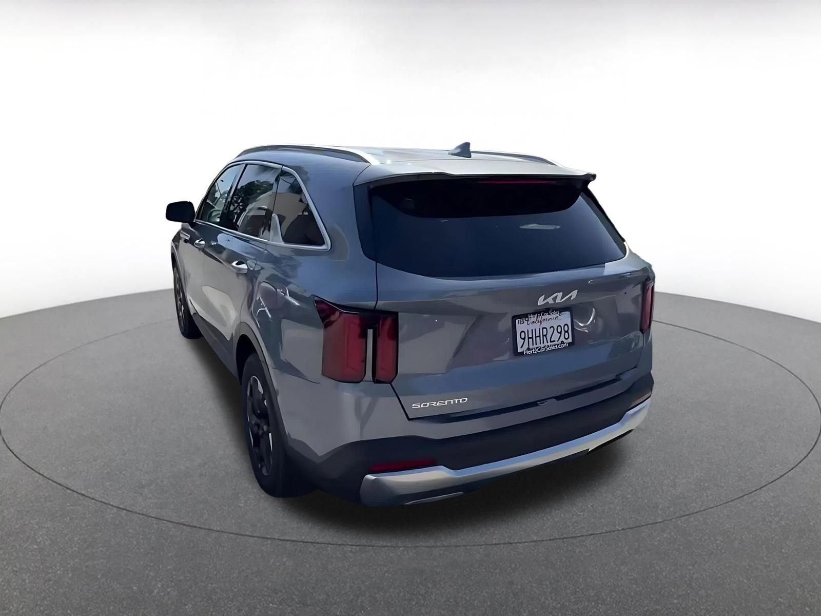 Thumbnail: 2024 Kia Sorento - 11