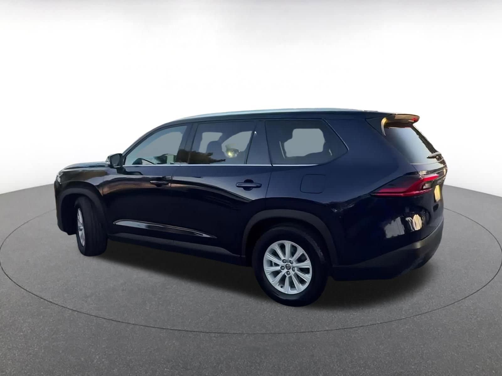 Thumbnail: 2025 Toyota Grand Highlander - 10