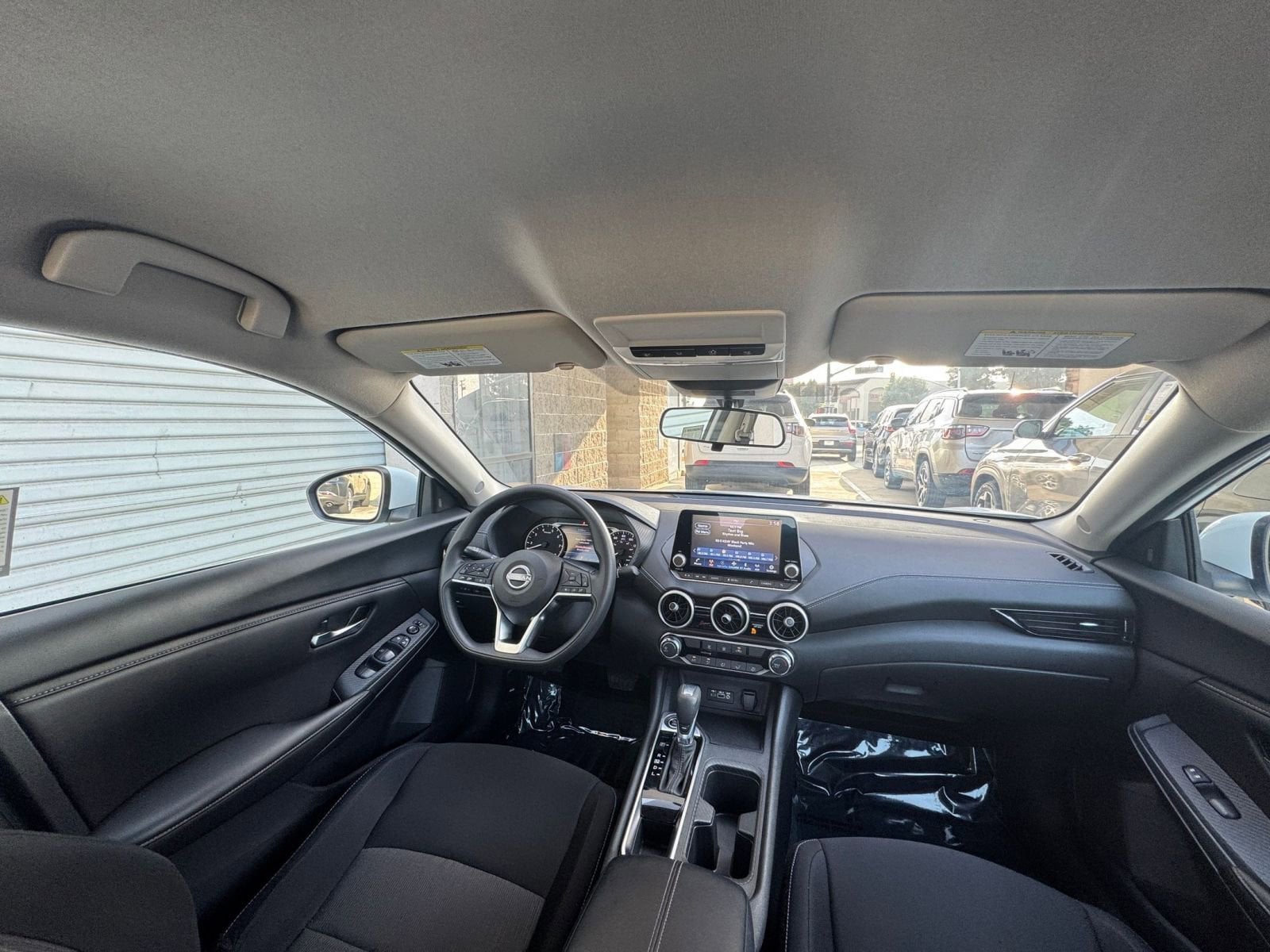 Thumbnail: 2024 Nissan Sentra - 32