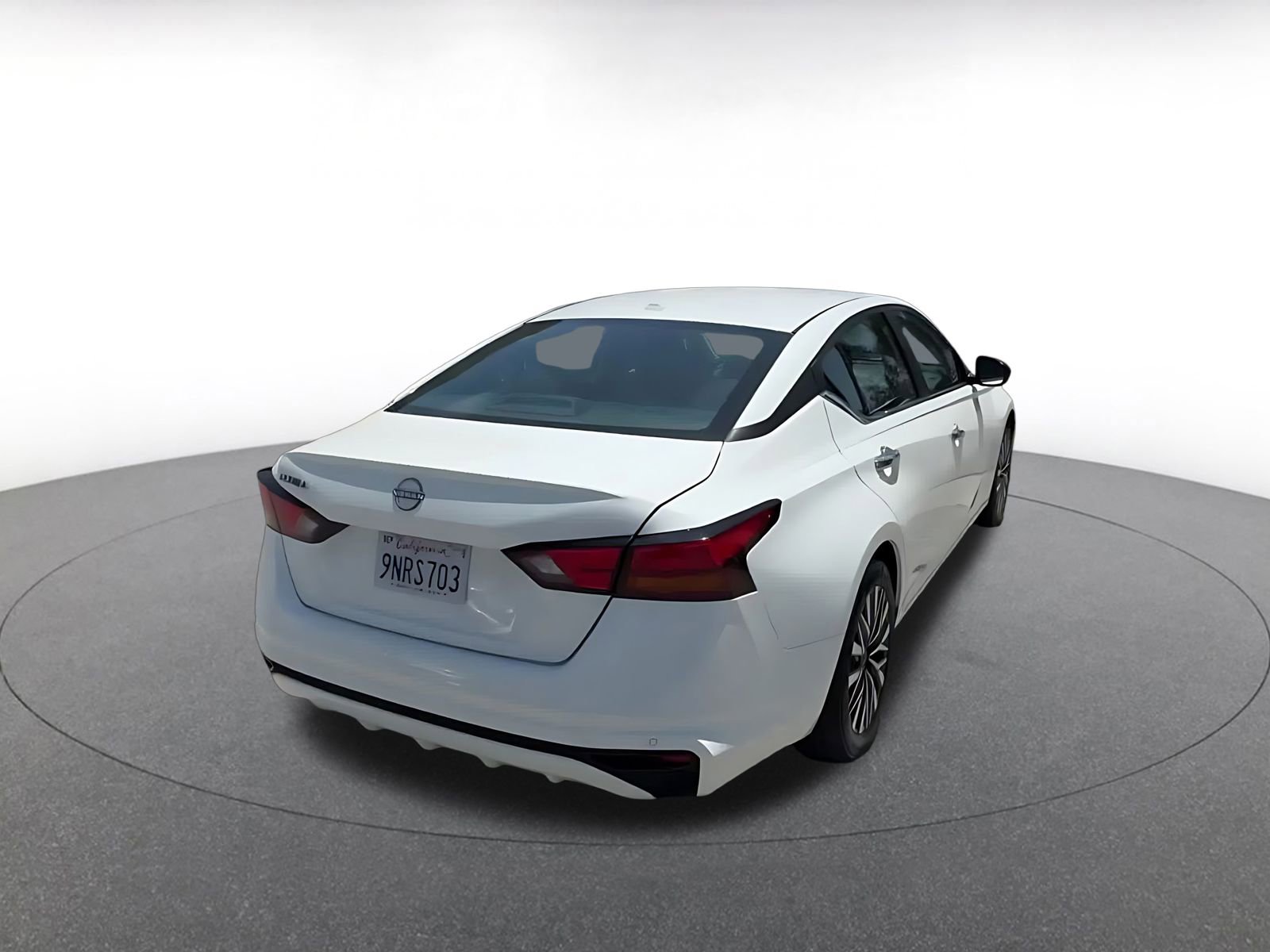 Thumbnail: 2025 Nissan Altima - 14